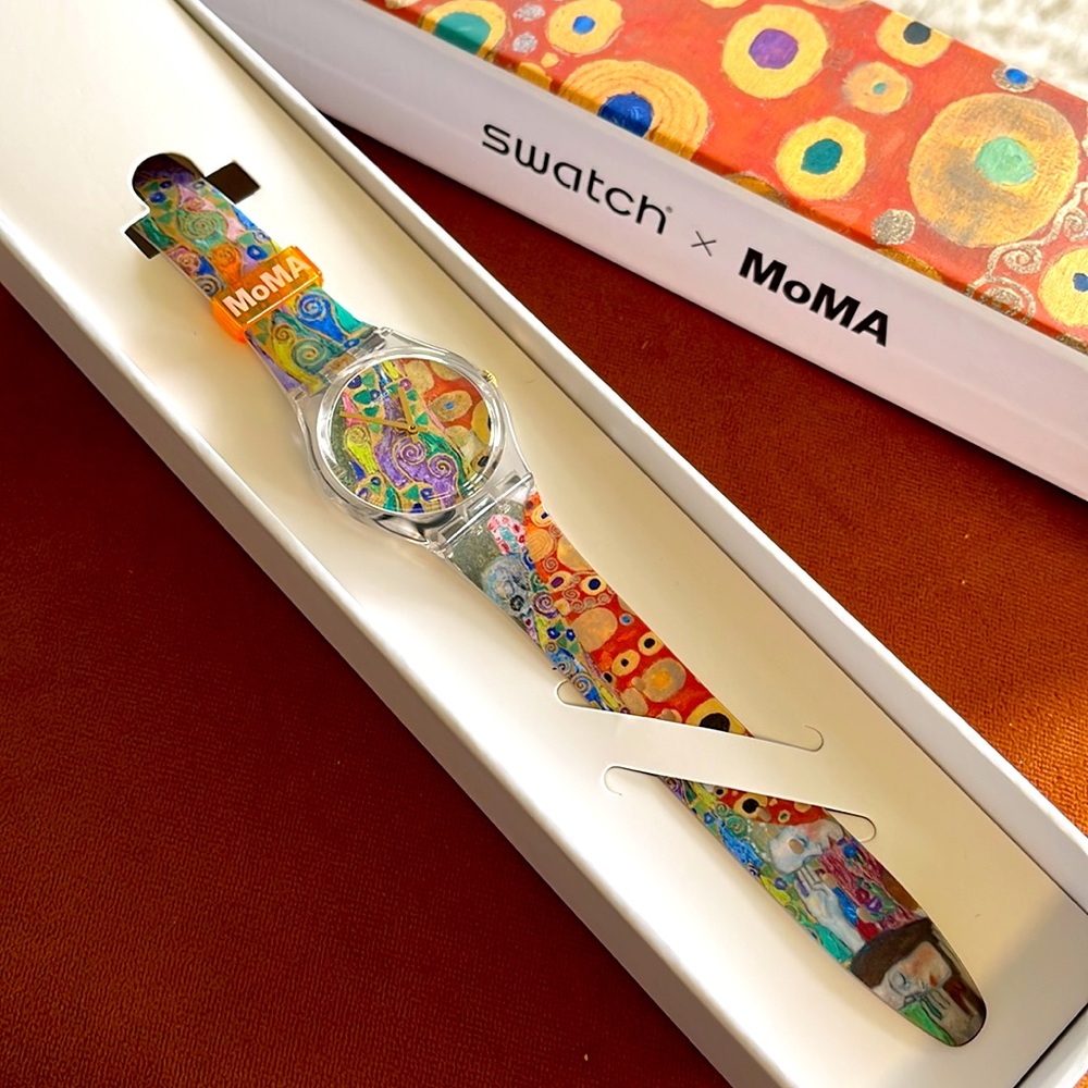 Swatch x MoMA, Gustav Klimt, Hope II watch